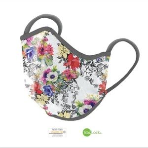 NEW Norwex Floral Facemask